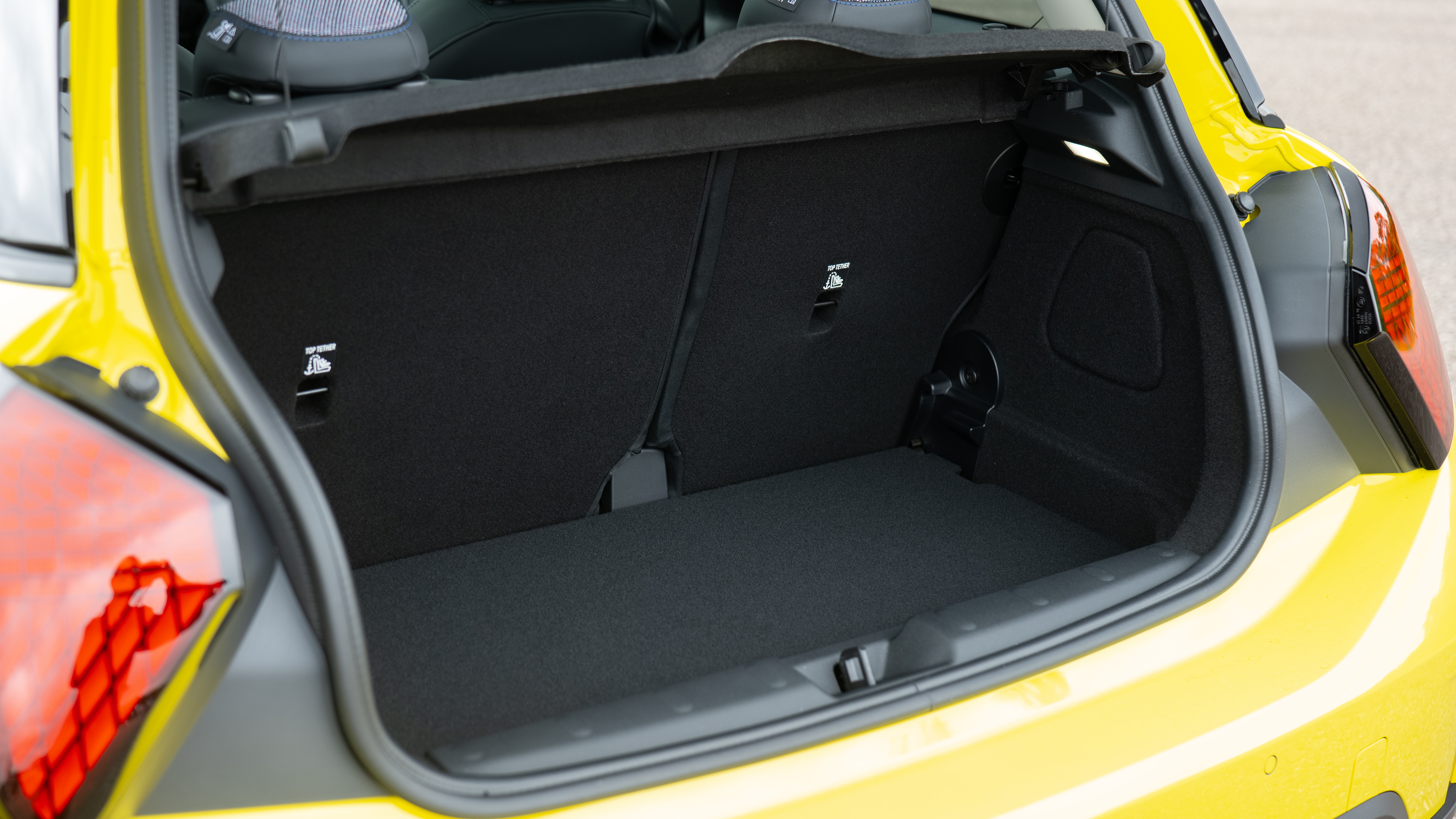 MINI COOPER ELECTRIC HATCHBACK 160kW SE Classic 54kWh 3dr Auto